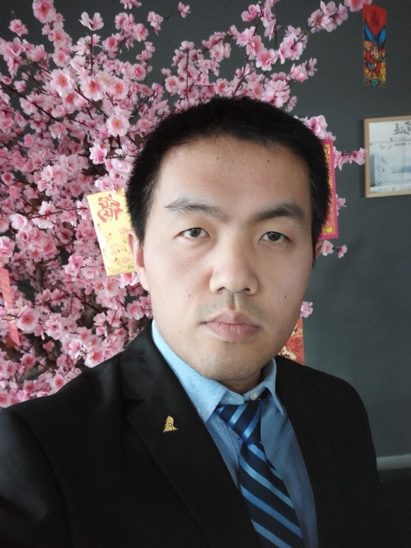 我就是个翻译的第一张照片--呼和浩特残疾人相亲网